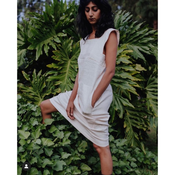 Linen O'Keefe dress by Day Space Night - Picture 3 of 5